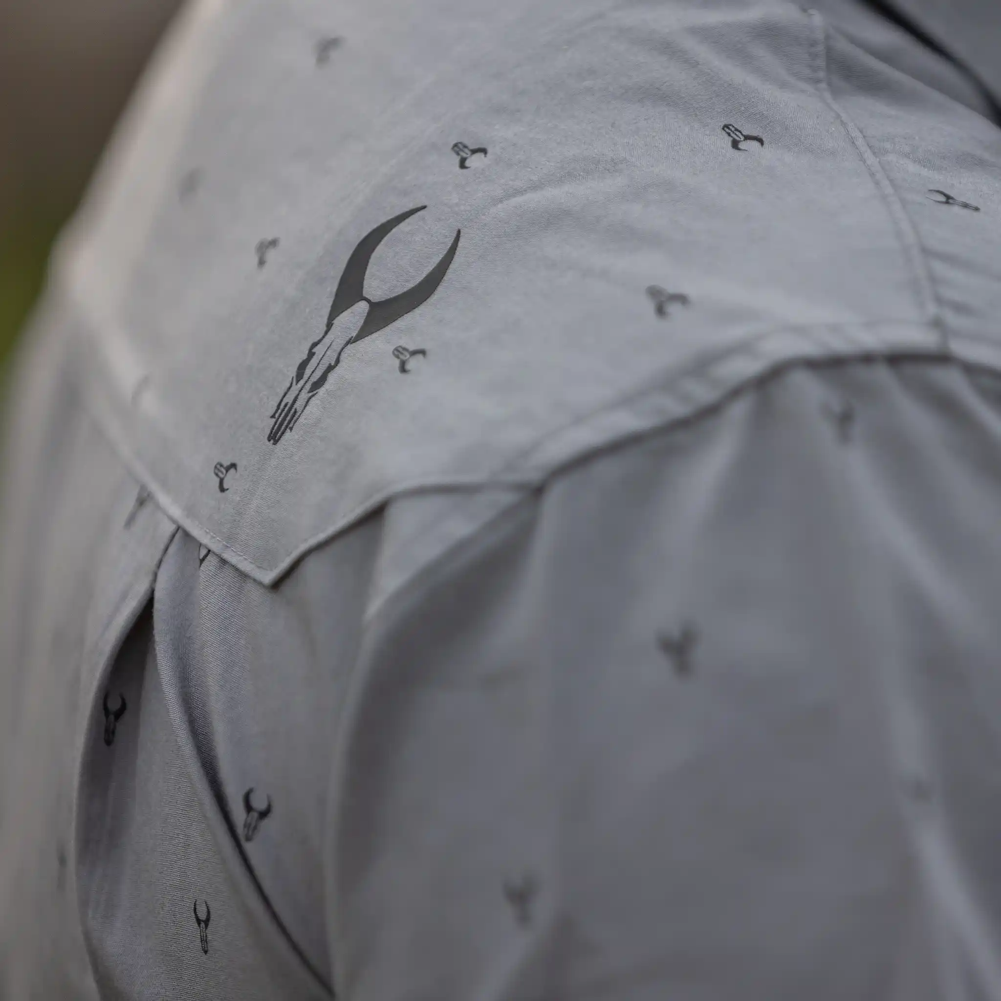 SNAZZY SNAP SHIRT - Image 8