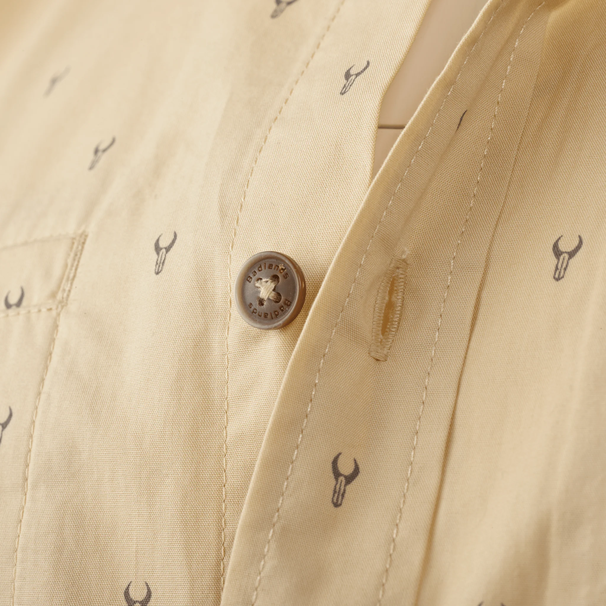 SPIFFY BUTTON DOWN SHIRT - Image 5